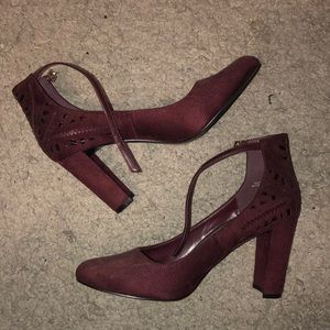 burgundy size 9 heels